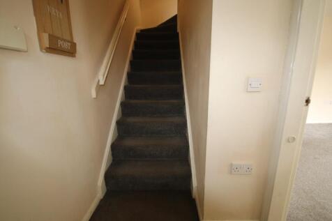 LOGANBERRY COURT, ALVASTON  photo 5