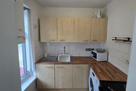 Dickenson Road, Manchester photo 4