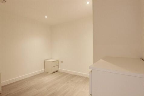 5A Oakleigh Gardens, Whetston, Whetstone, N20 photo 5