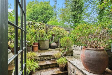 Saxton Mee 1 Rutland Riverside 0024.jpg