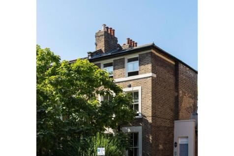 Navarino Road E8