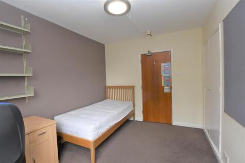 Room 17 Martindale (3).JPG