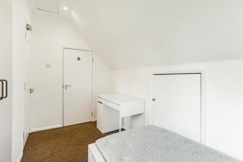 83848_78 Ferrers Avenue (17).jpg