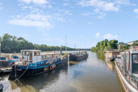 Malthouse Drive, W4 - FOR SALE