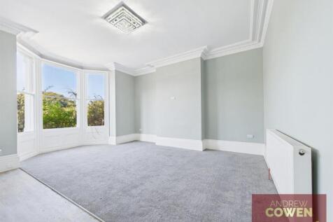 Grosvenor Crescent, Scarborough photo 3