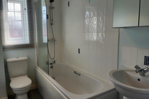 Glossop Close, Warrington, WA1 photo 4
