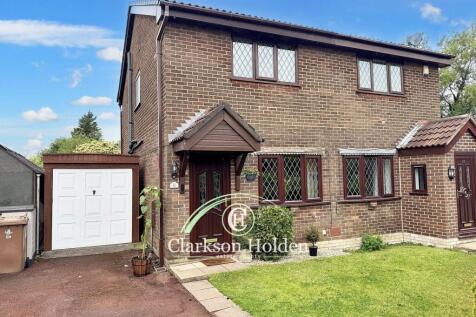 Preston, PR2 - property photo