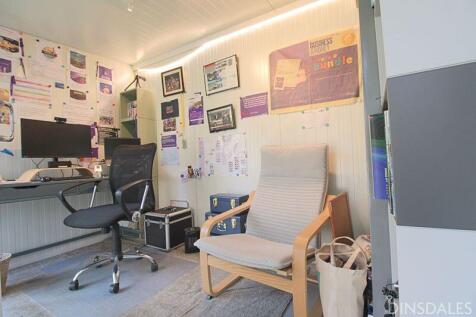 Garden Studio Office