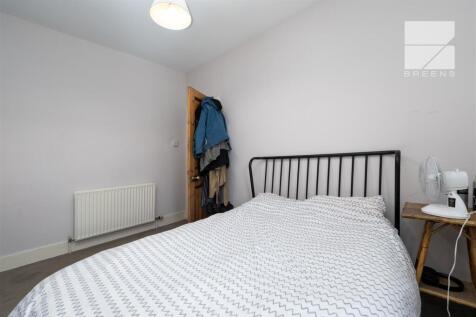 8 Connaught Road_0008.jpg