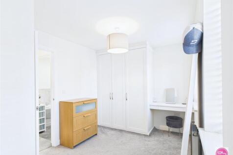 Ashlands Drive, Woodville (25).jpg