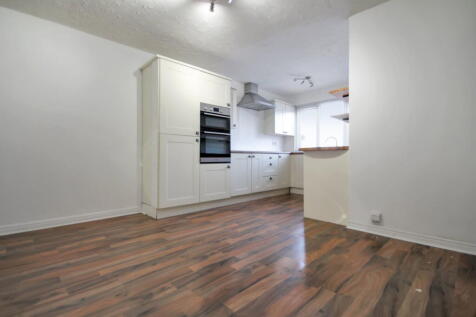 Navigation Close, Murdishaw, Runcorn, WA7 6DD photo 4