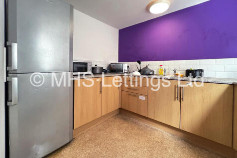 Second-Floor-Kitc...