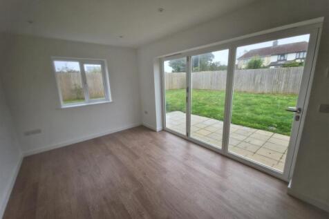 Falmouth Road, Helston photo 4