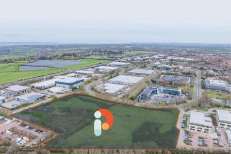 Hempton-Court_Aerial.jpg
