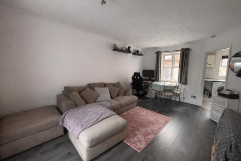 Living/dining room