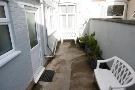 Private Rear Courtyard