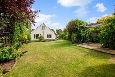 14 Cotswold Close 2449-17.jpg