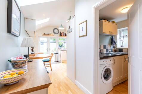 Berkeley Road, Newbury, Berkshire, RG14 photo 3
