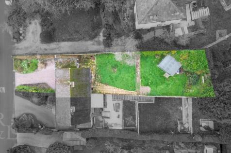 26 Vicarage Road (1).jpg