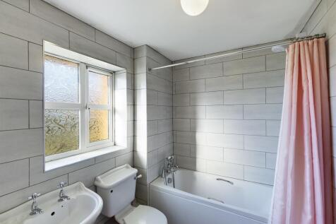 Southwold Crescent, Great Sankey, Warrington, WA5 photo 4