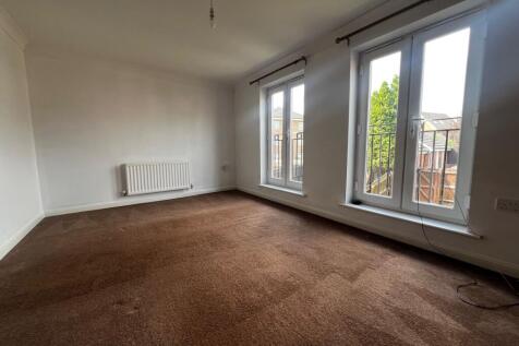 Phoenix Way, Stowmarket, IP14 photo 3