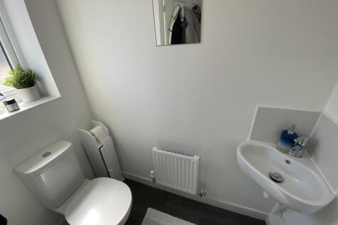 Kingfisher Road, Burton Joyce NG14 photo 5