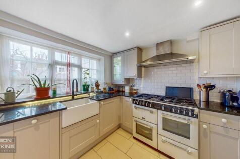 26 Crown Street - VvmTwD4UONIdnf86rijj.jpg