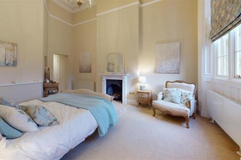 The-Library-Bedroom 4.jpg