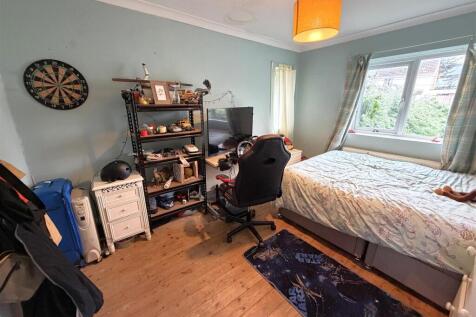 Bedroom 2.jpeg
