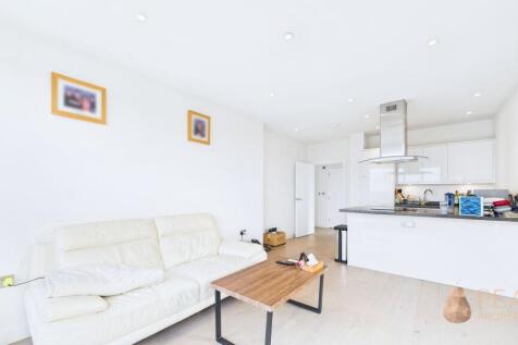 Open Plan Kitchen / Living Room