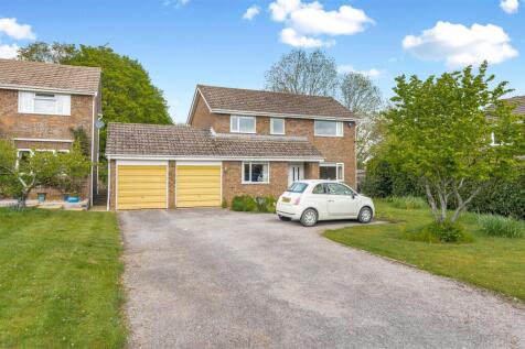30 Chipperfield Park Road, Bloxham-3 cropped.jpg