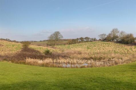 Highcliffe Manor External-4.jpg