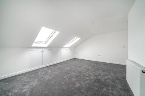 Maple Court-5.JPG