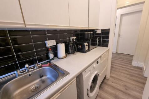 Ashvale Place, The City Centre, Aberdeen, AB10 photo 4