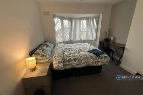 Room b