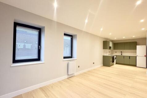 Lounge Kitchen