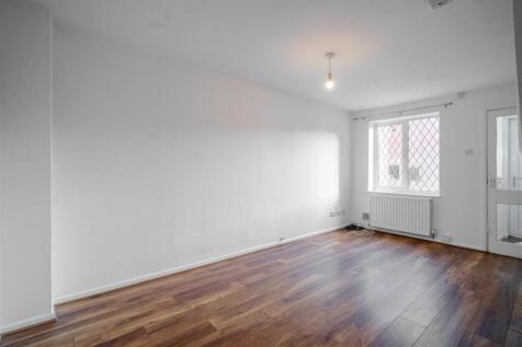 Calverley Mews, Up Hatherley, Cheltenham photo 4