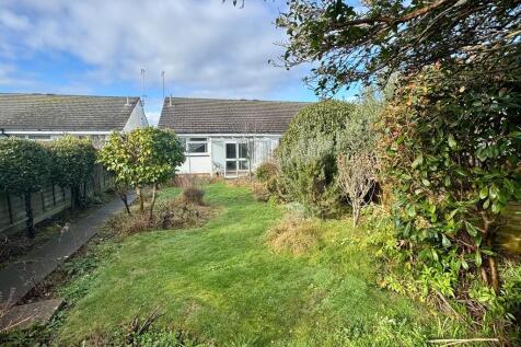 52 Windward Close...