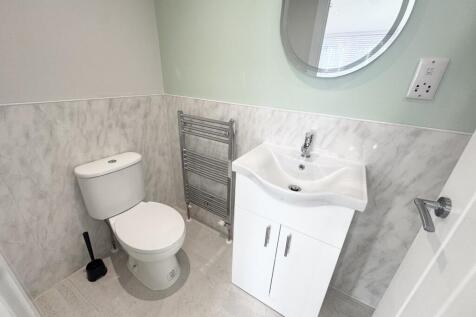 Room 1, Green Road, Poole, BH15 photo 3