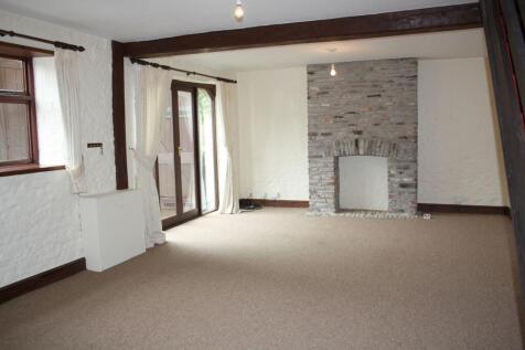 Living &amp; Dining Room