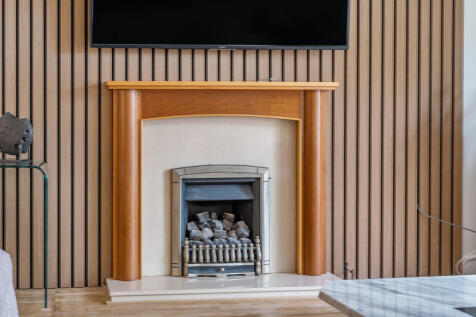 1374475-7-6904dda...