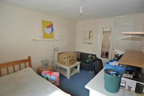 Bedroom 1a Front FF.JPG