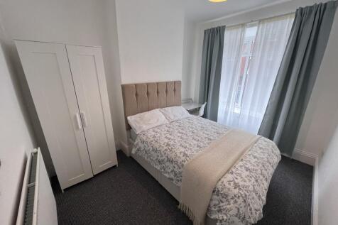 Pershore Road - Pro, Kings Norton, West Midlands, B30 photo 5