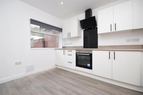 Blue Hill Lane, Leeds, West Yorkshire photo 4