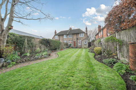 1405082-7-697ce3e...