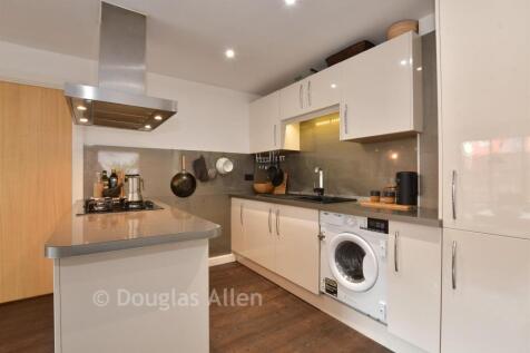 Lounge/Kitchen/ Dining Room
