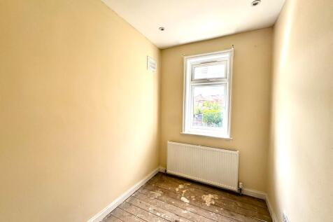 Rydal Gardens, LONDON, NW9 0DS, UNITED KINGDOM photo 5