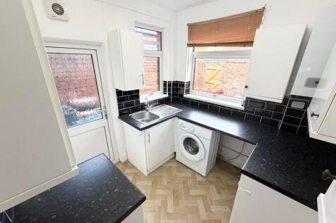 Norfolk Street, Barrow-In-Furness, LA14 photo 4
