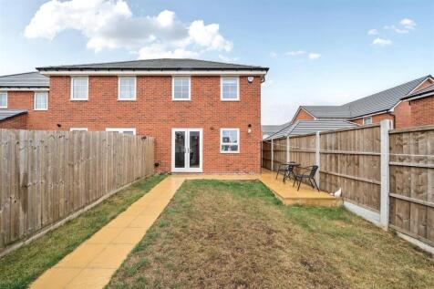 6 Goldenrod Close, Rugby