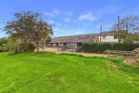 Rear garden new.jpg